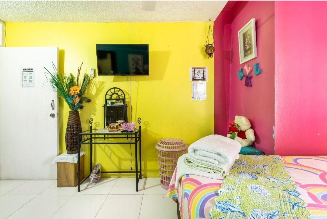 Colorful Private Room Oasis Montego Bay Luaran gambar